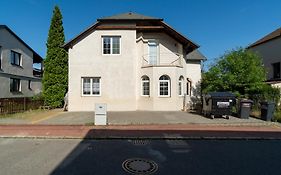 Beautiful Apartments With Parking In A Quiet Location